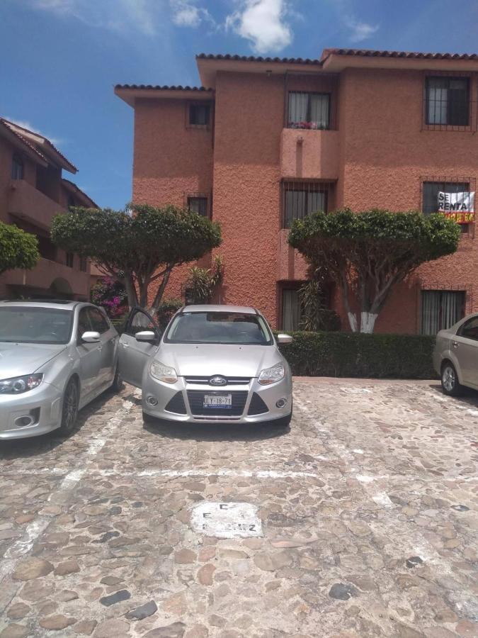 Departamento Ubicación, Cómodo, Estacionamiento Apartamento Querétaro Exterior foto